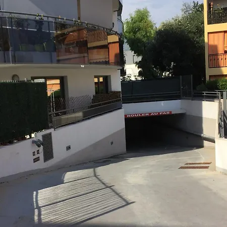 Apartment T2 Climatise Avec Balcon, Garage Et Wifi - Proche Et Gare - Fr-1-196-371 *